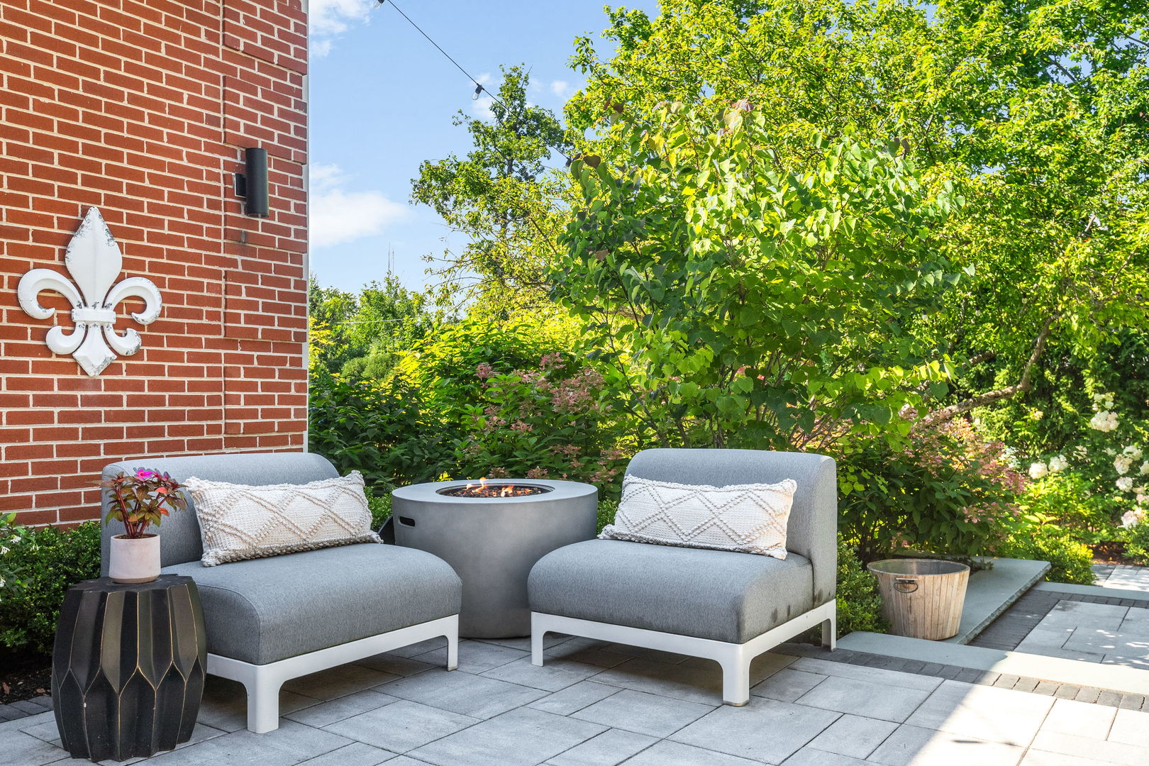 510 Broadsmoore Drive