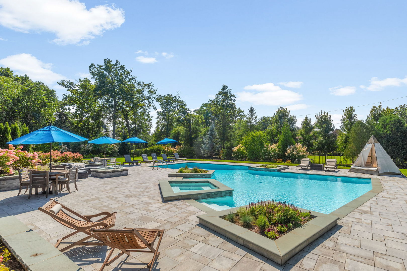 510 Broadsmoore Drive