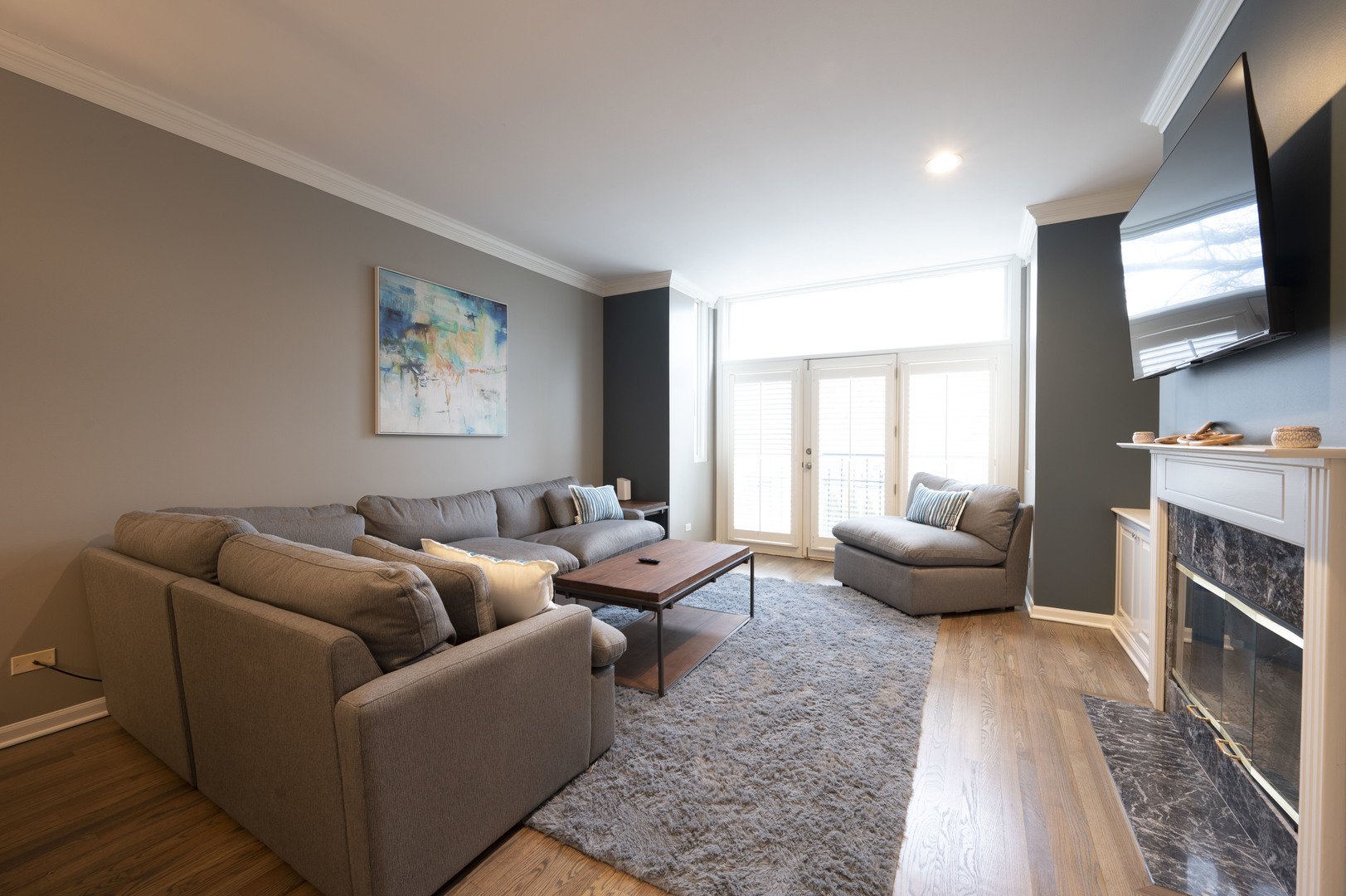 1214 W School Street