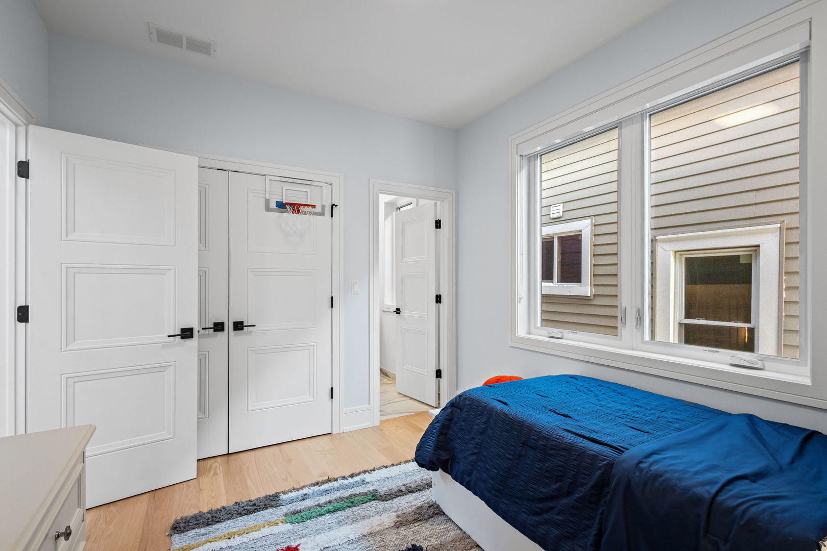 1718 N Artesian Street