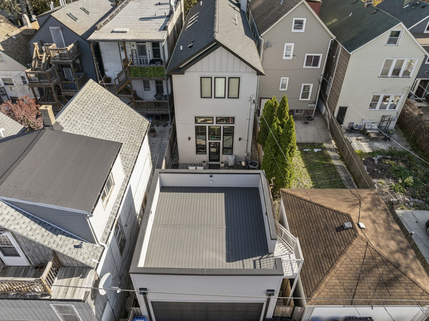 1718 N Artesian Street