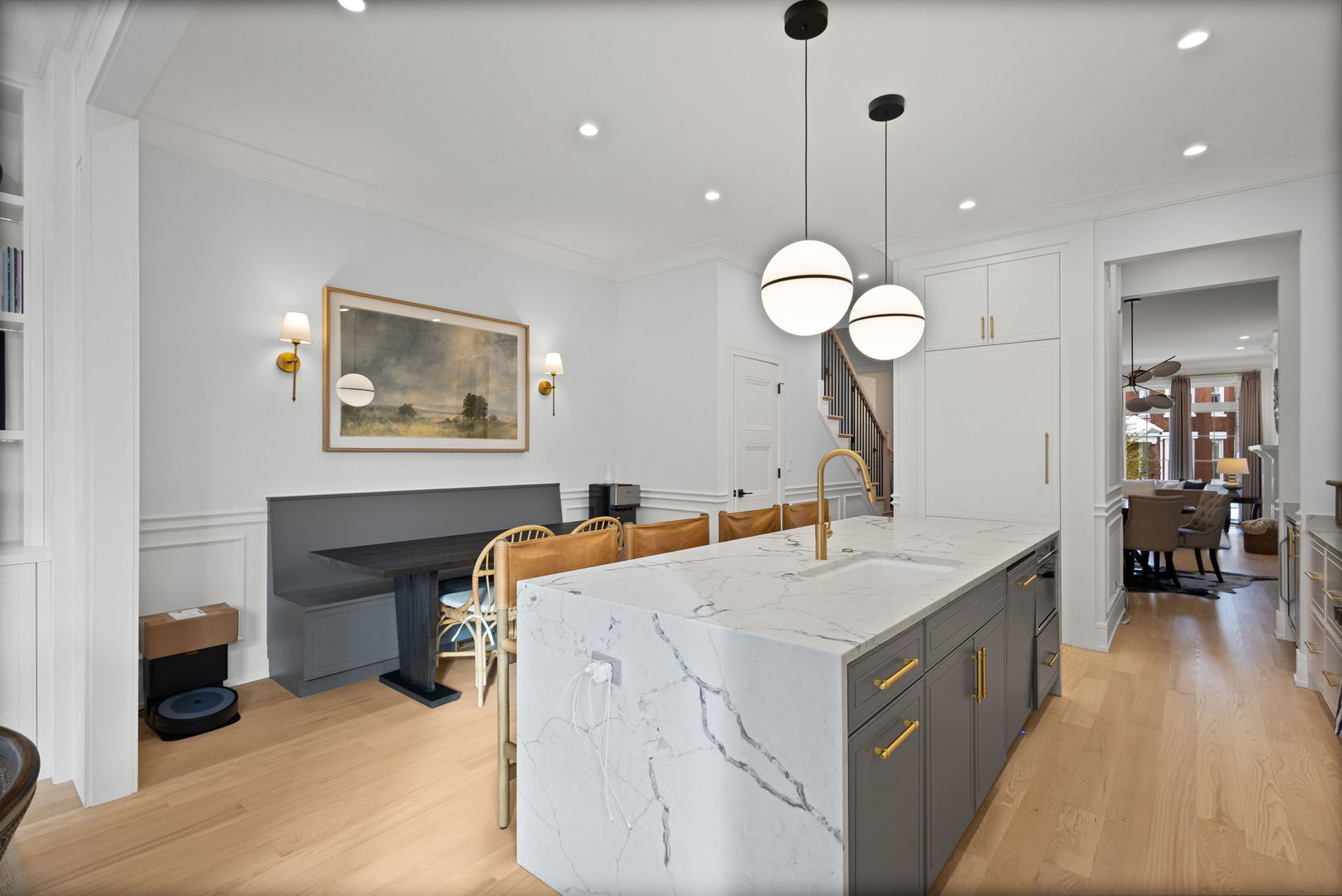 1718 N Artesian Street