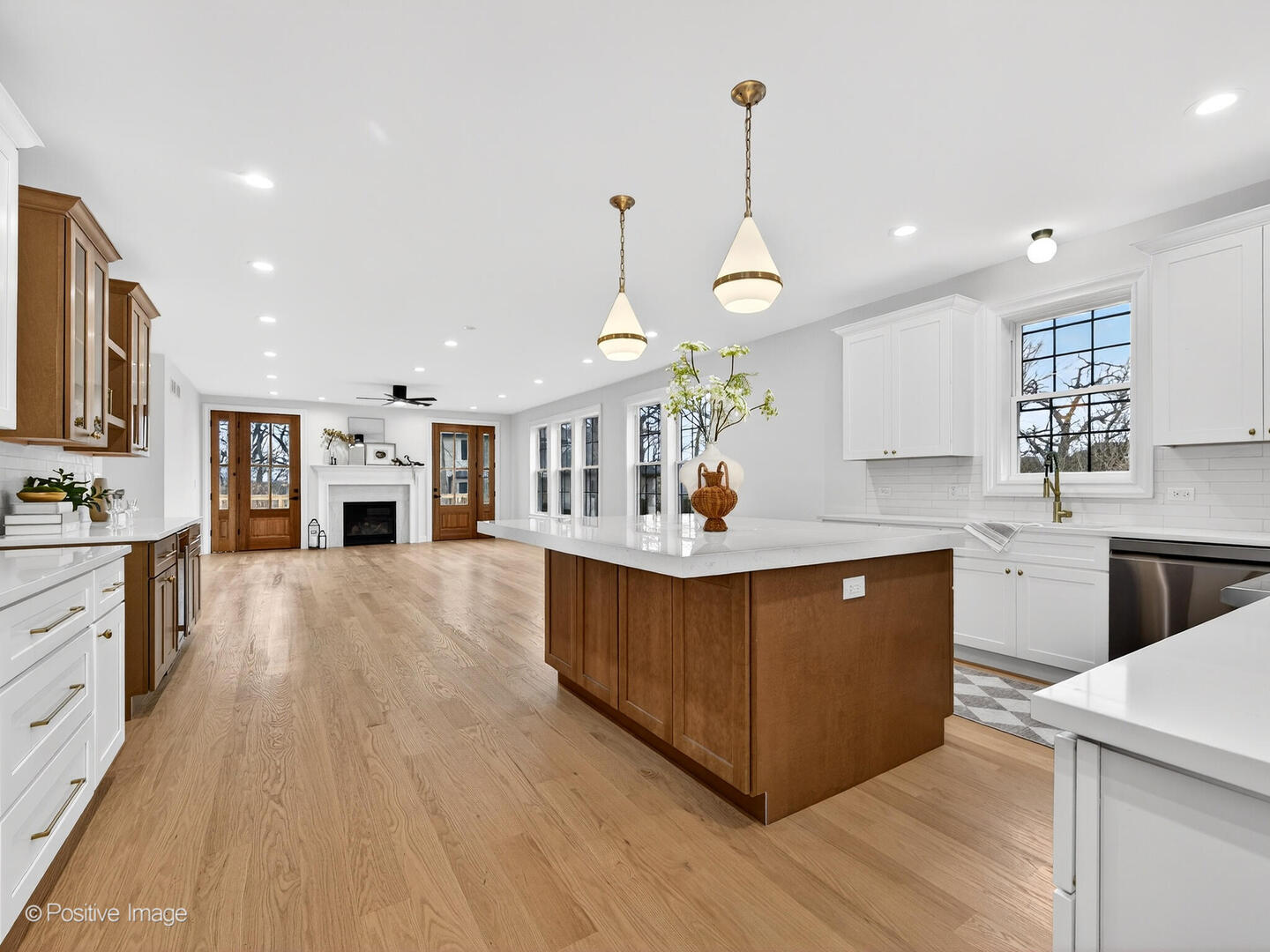 11300 Sequoya Lane