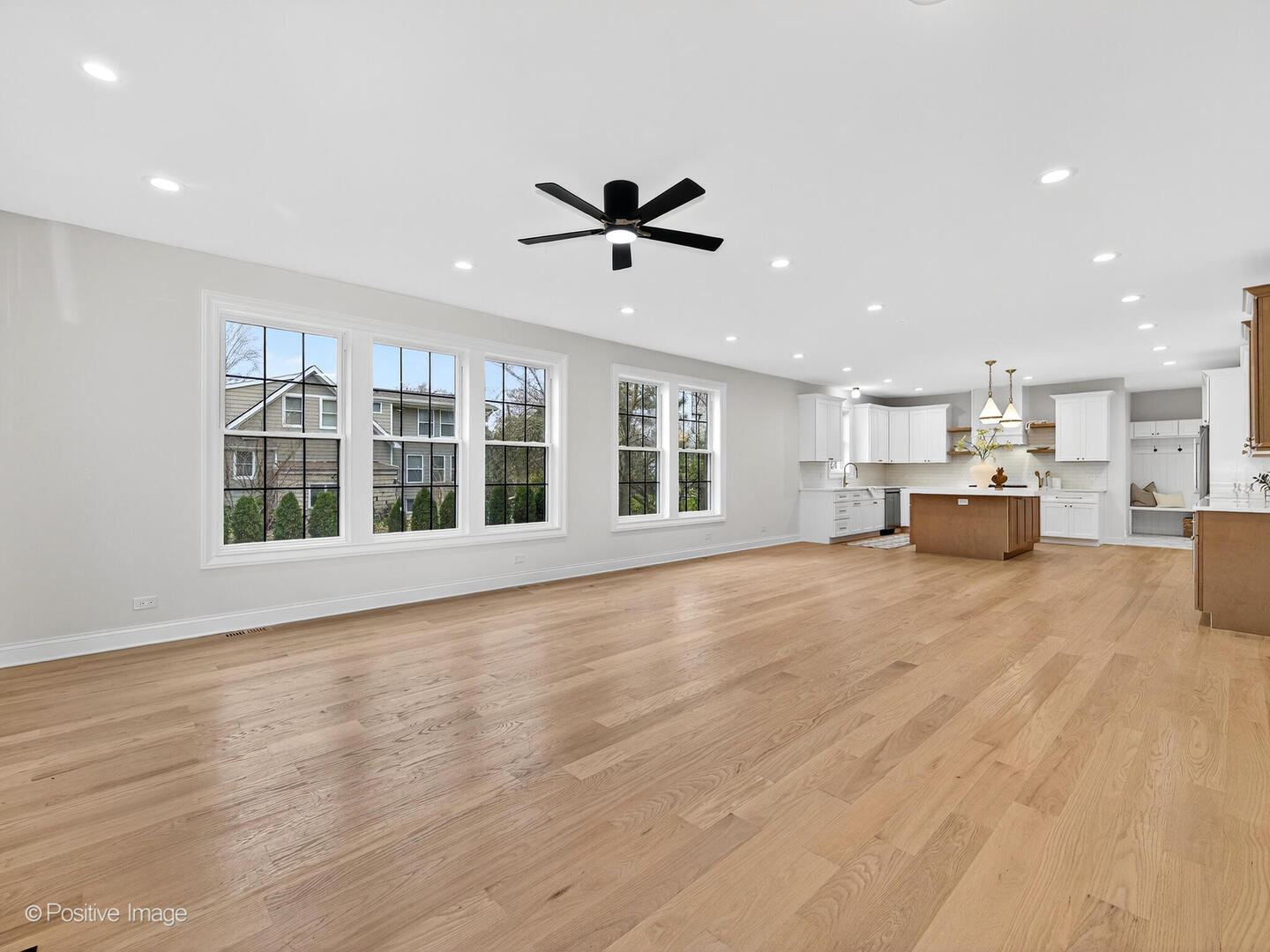11300 Sequoya Lane
