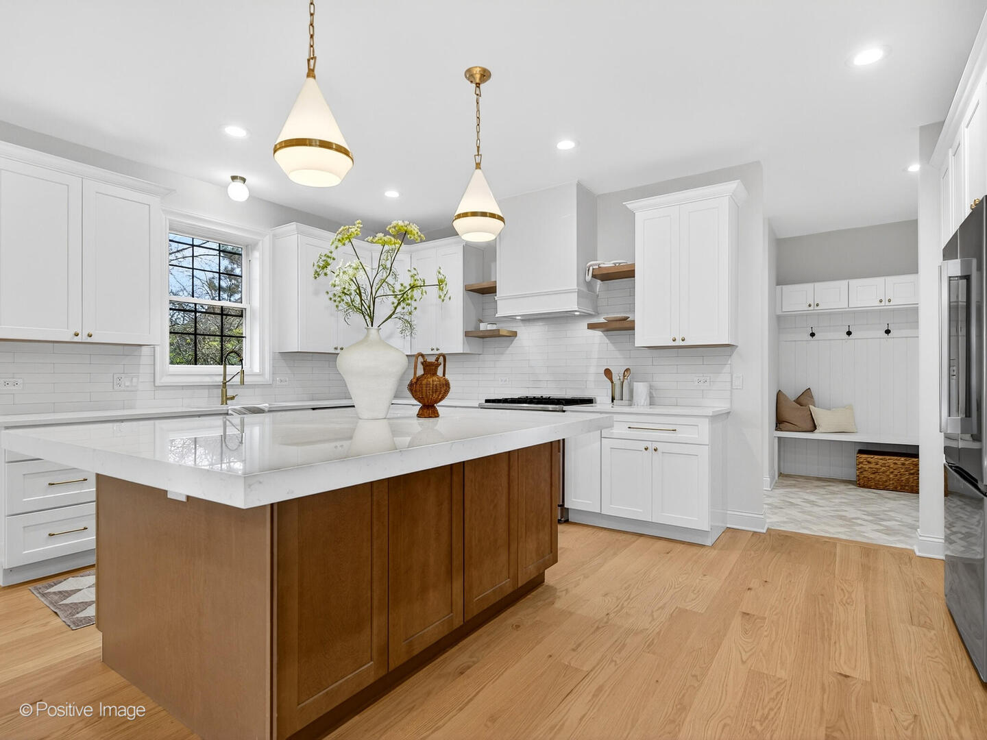 11300 Sequoya Lane
