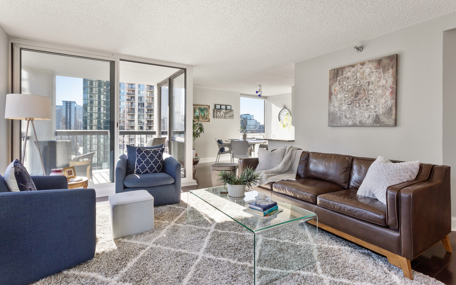 1122 N CLARK Street Unit: 1808