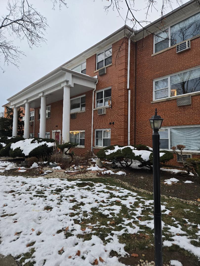 570 Princeton Street Unit: D2W