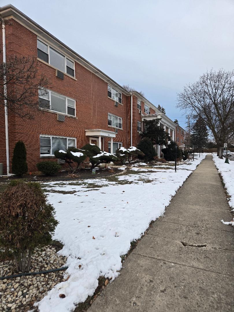 570 Princeton Street Unit: D2W