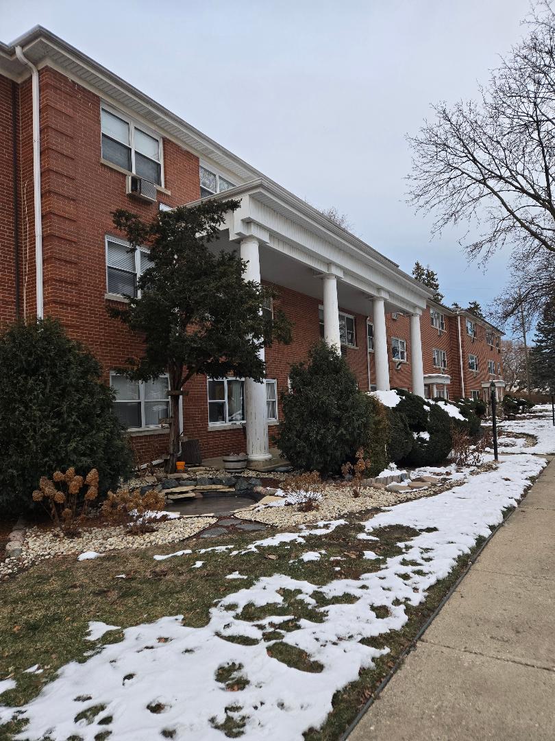 570 Princeton Street Unit: D2W