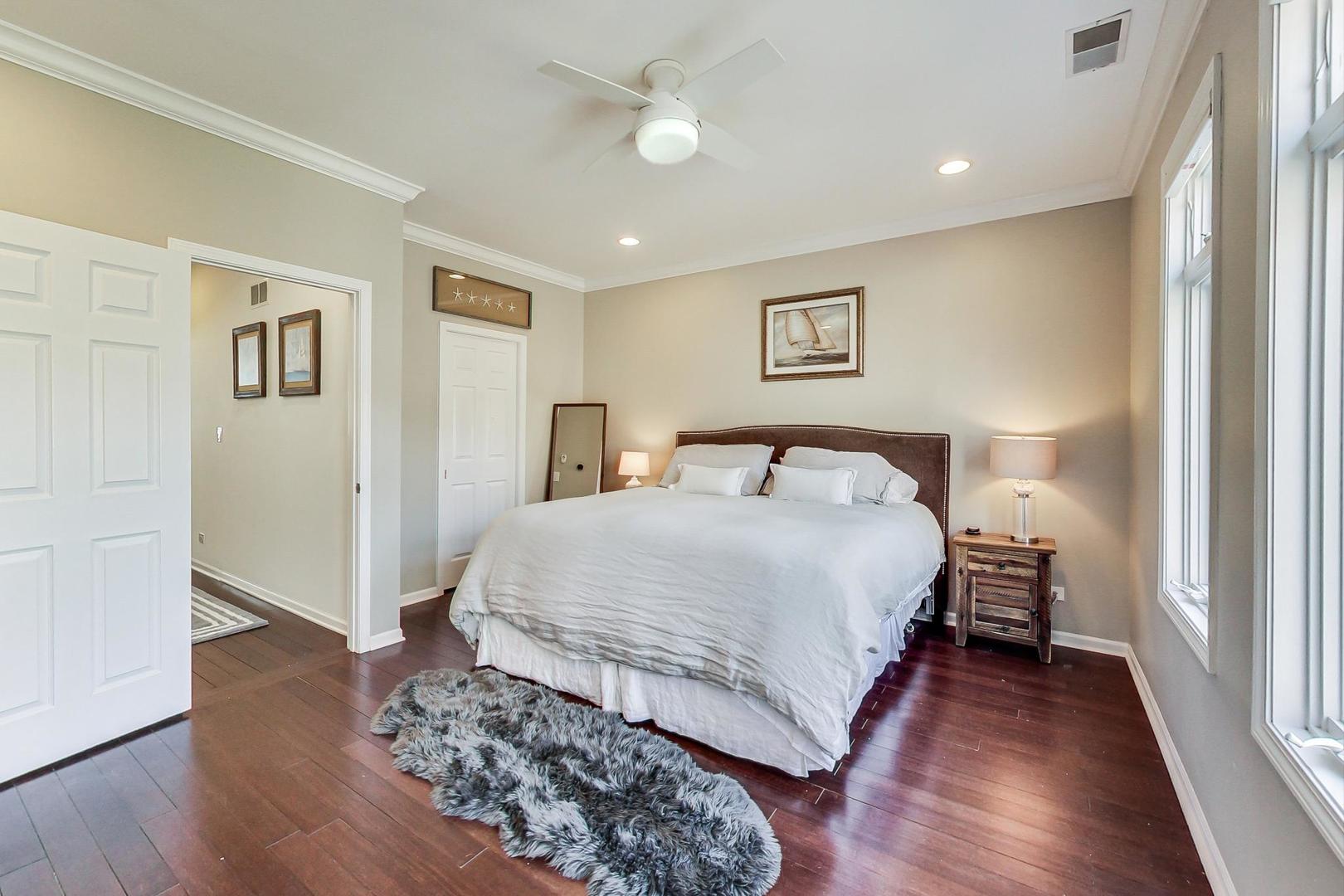 1351 W ALTGELD Street Unit: 4D