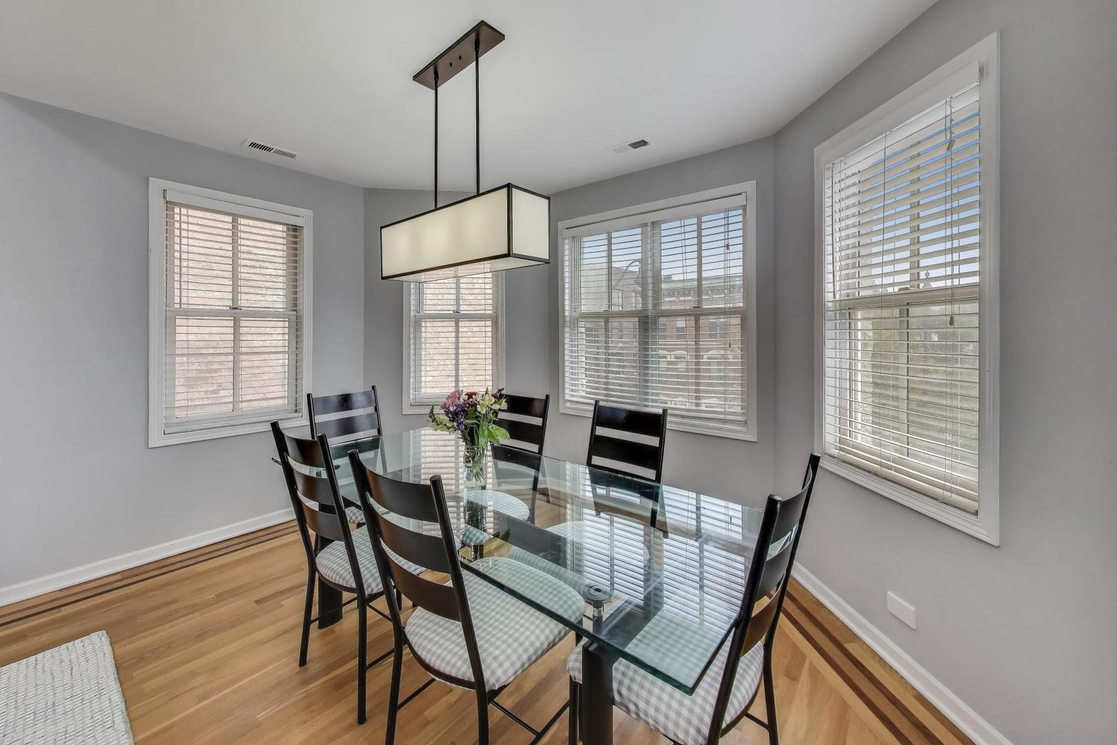 1862 N Halsted Street Unit: 3N