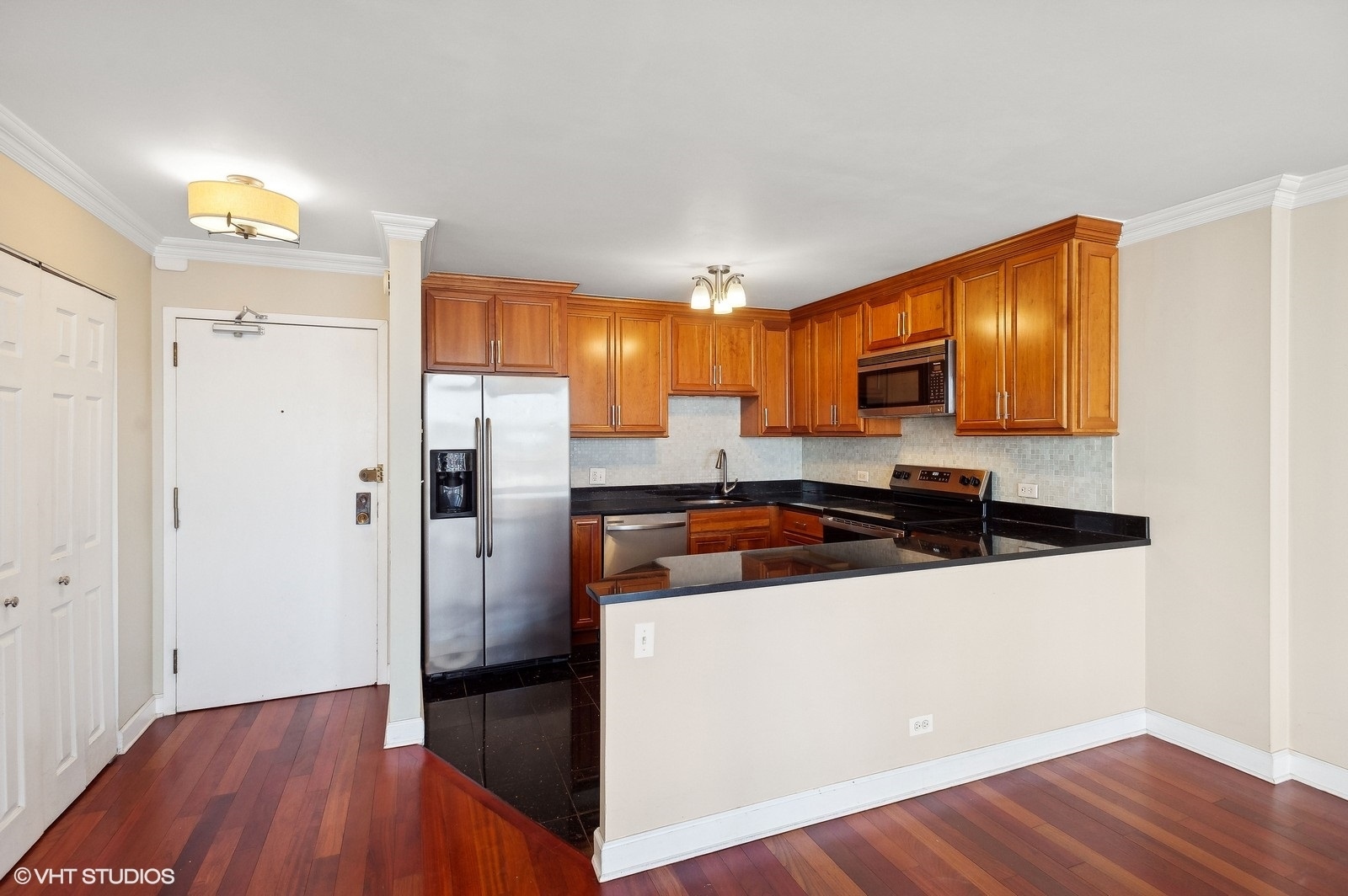 1516 N State Parkway Unit: 7C