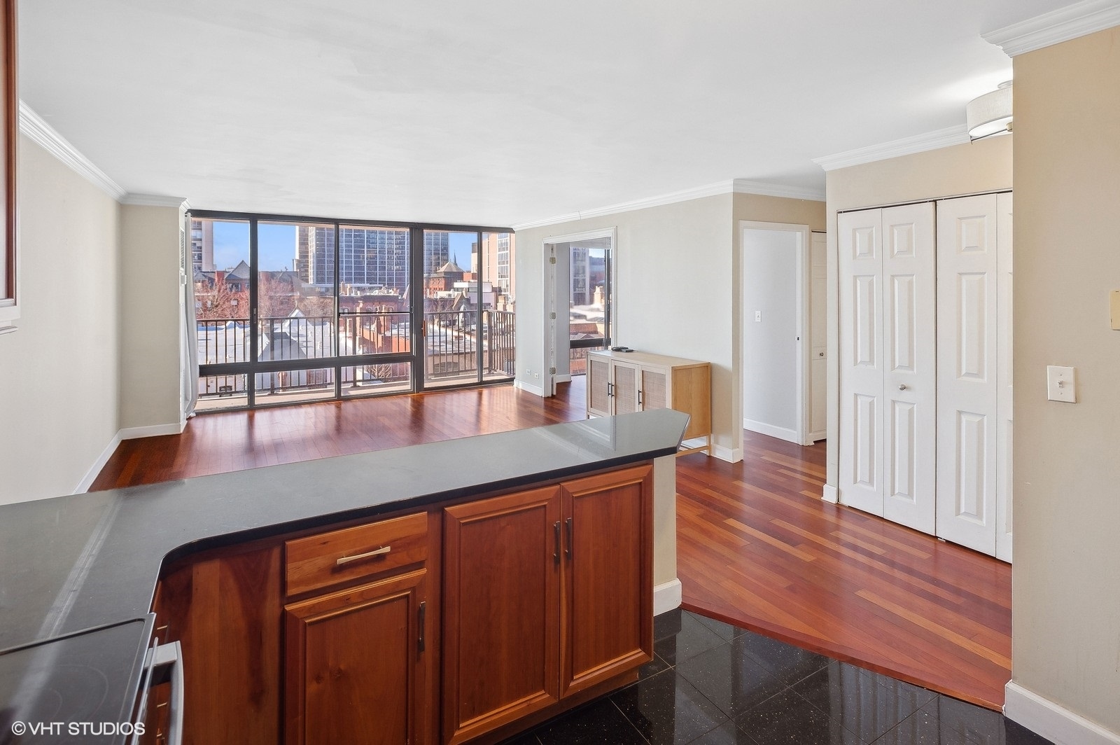 1516 N State Parkway Unit: 7C