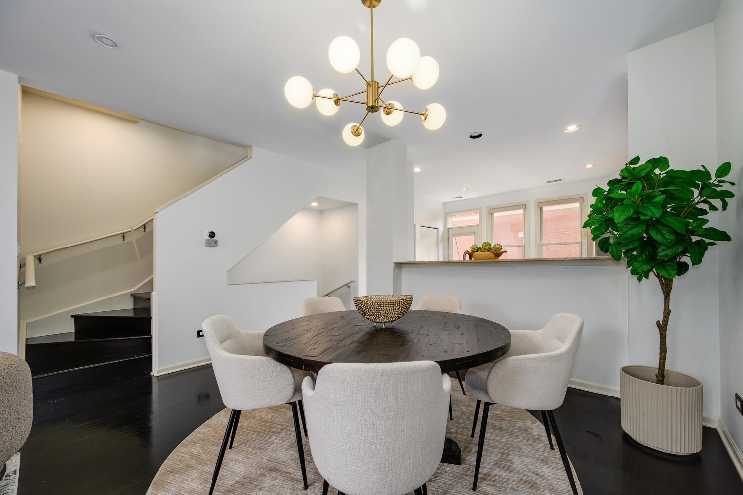 1036 N Crosby Street