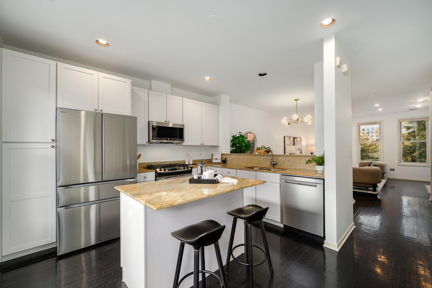 1036 N Crosby Street