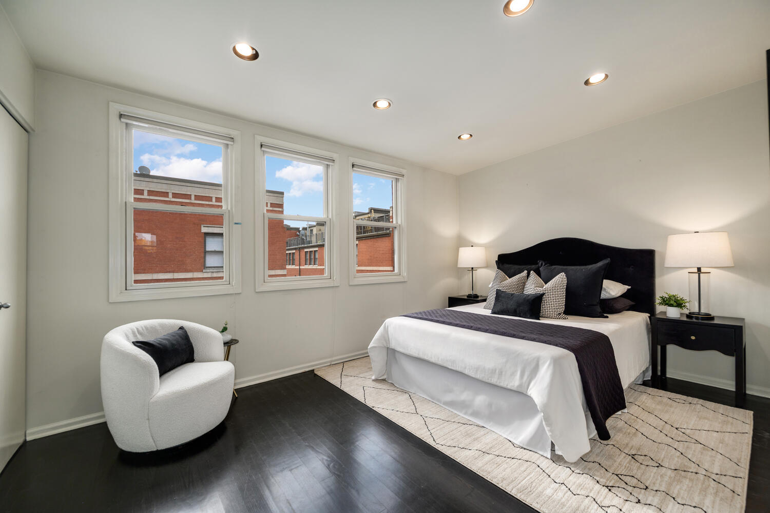 1036 N Crosby Street