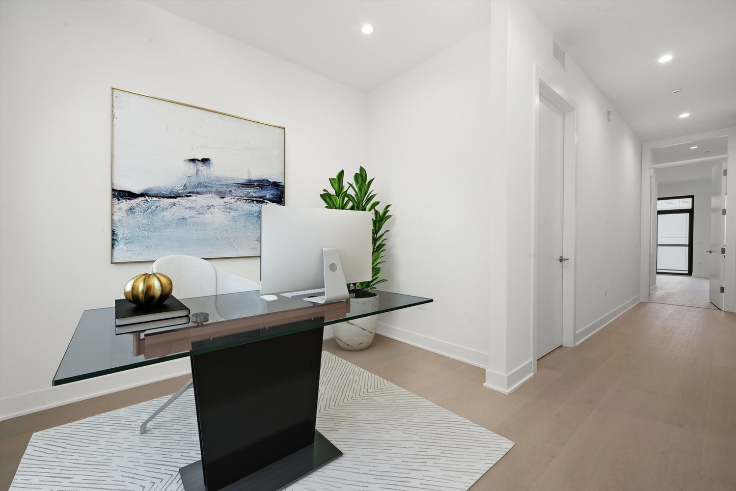 323 S Racine Avenue Unit: 3C