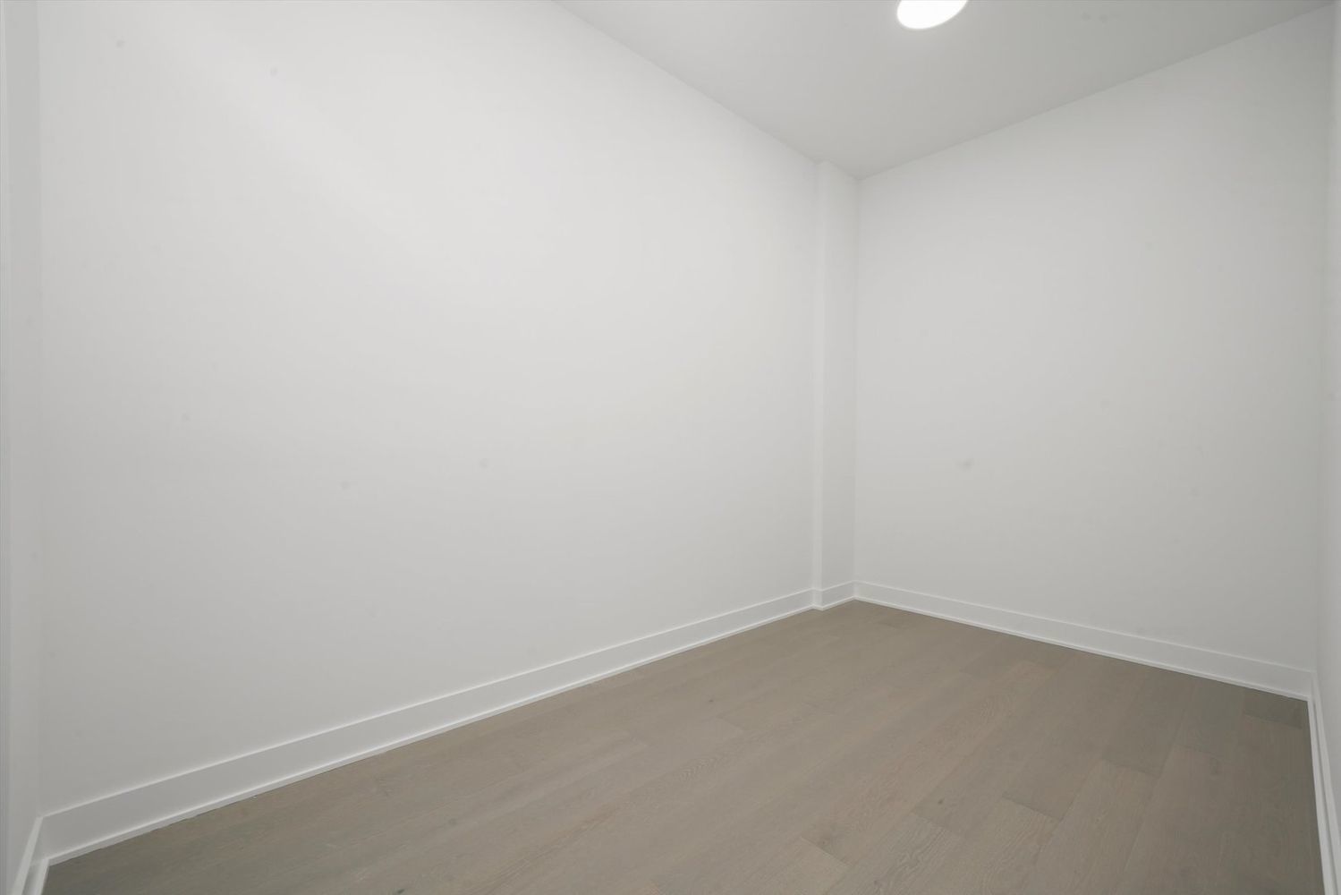 323 S Racine Avenue Unit: 3C