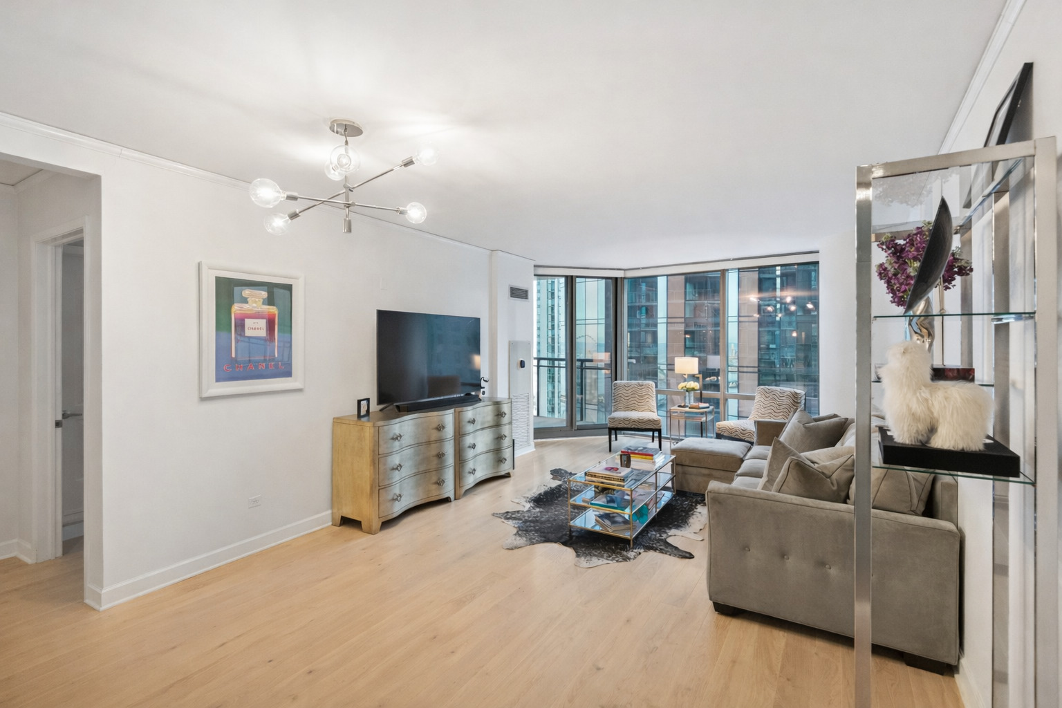 450 E Waterside Drive Unit: 1306