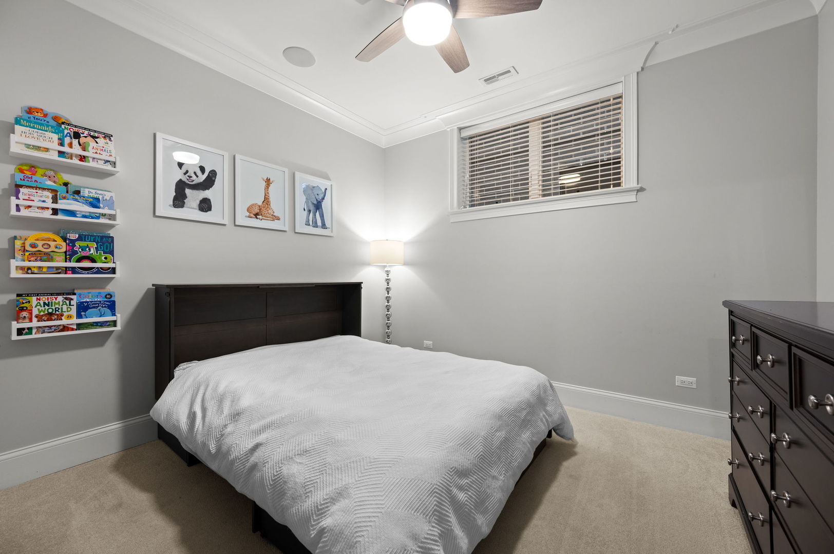 2455 N Racine Avenue Unit: 1