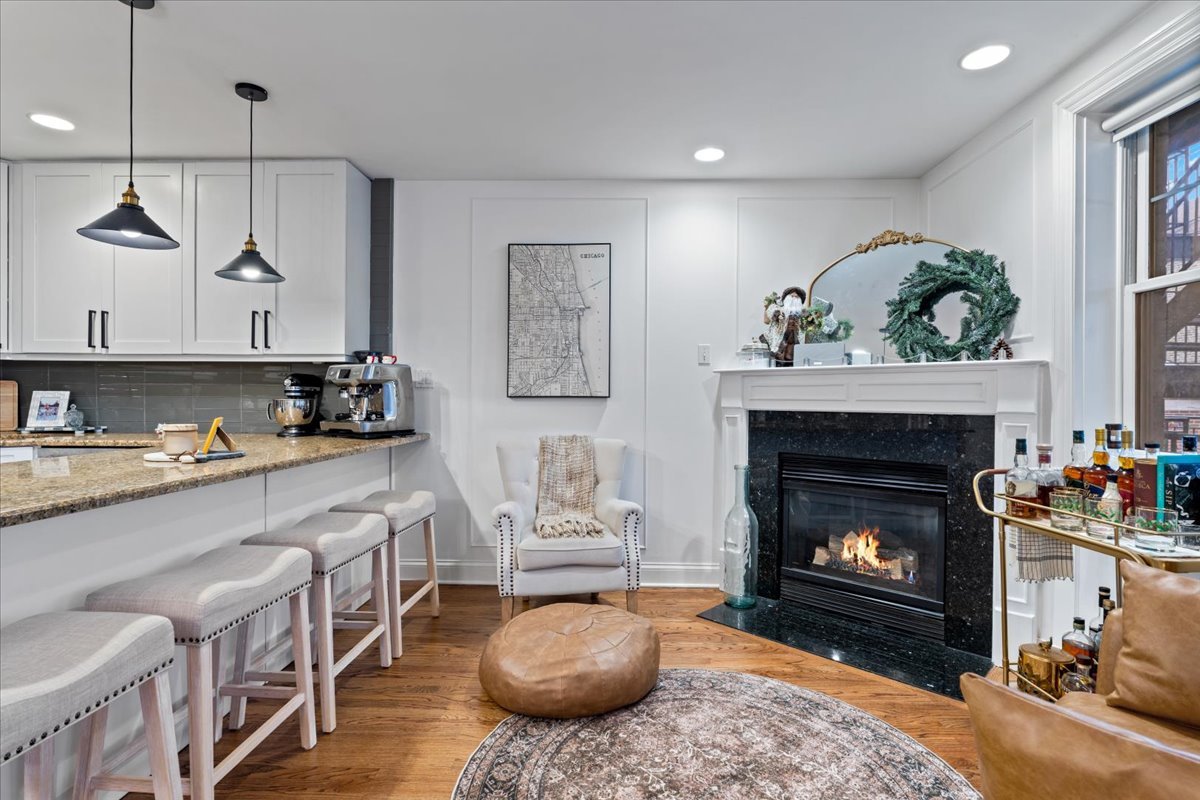 1348 W George Street Unit: 1