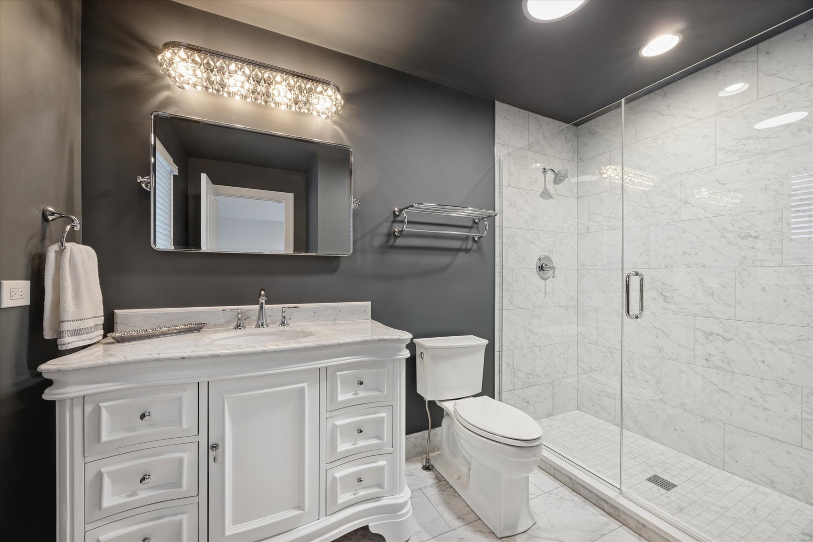 5605 S Quincy Street