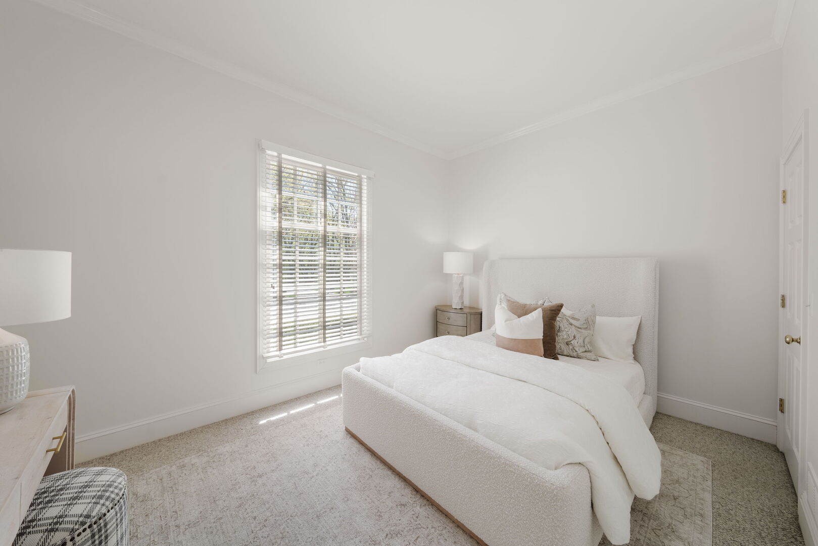 340 E Westleigh Road