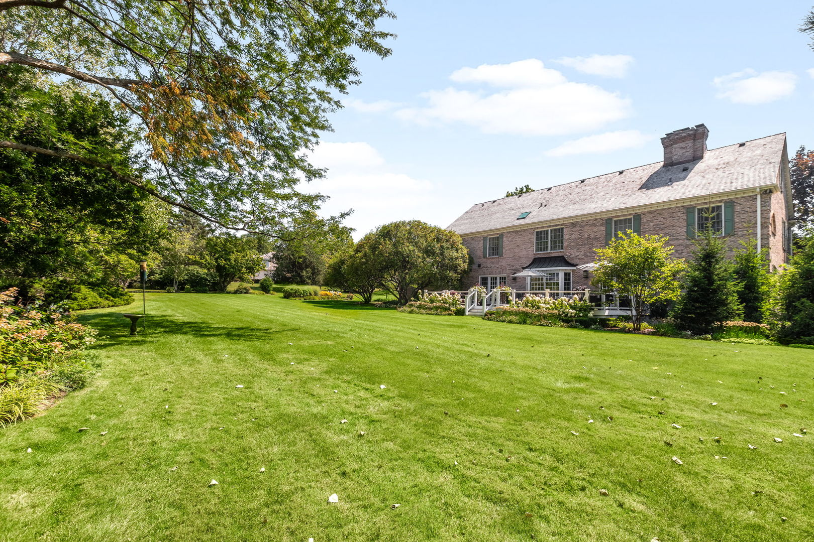 340 E Westleigh Road