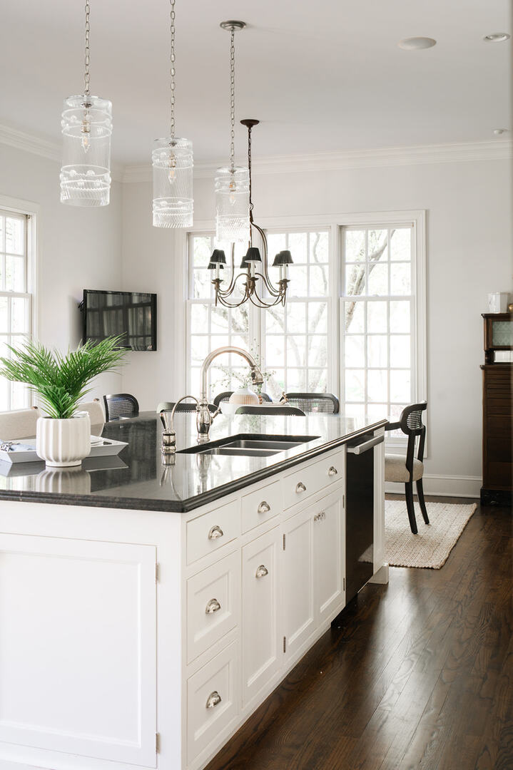 340 E Westleigh Road