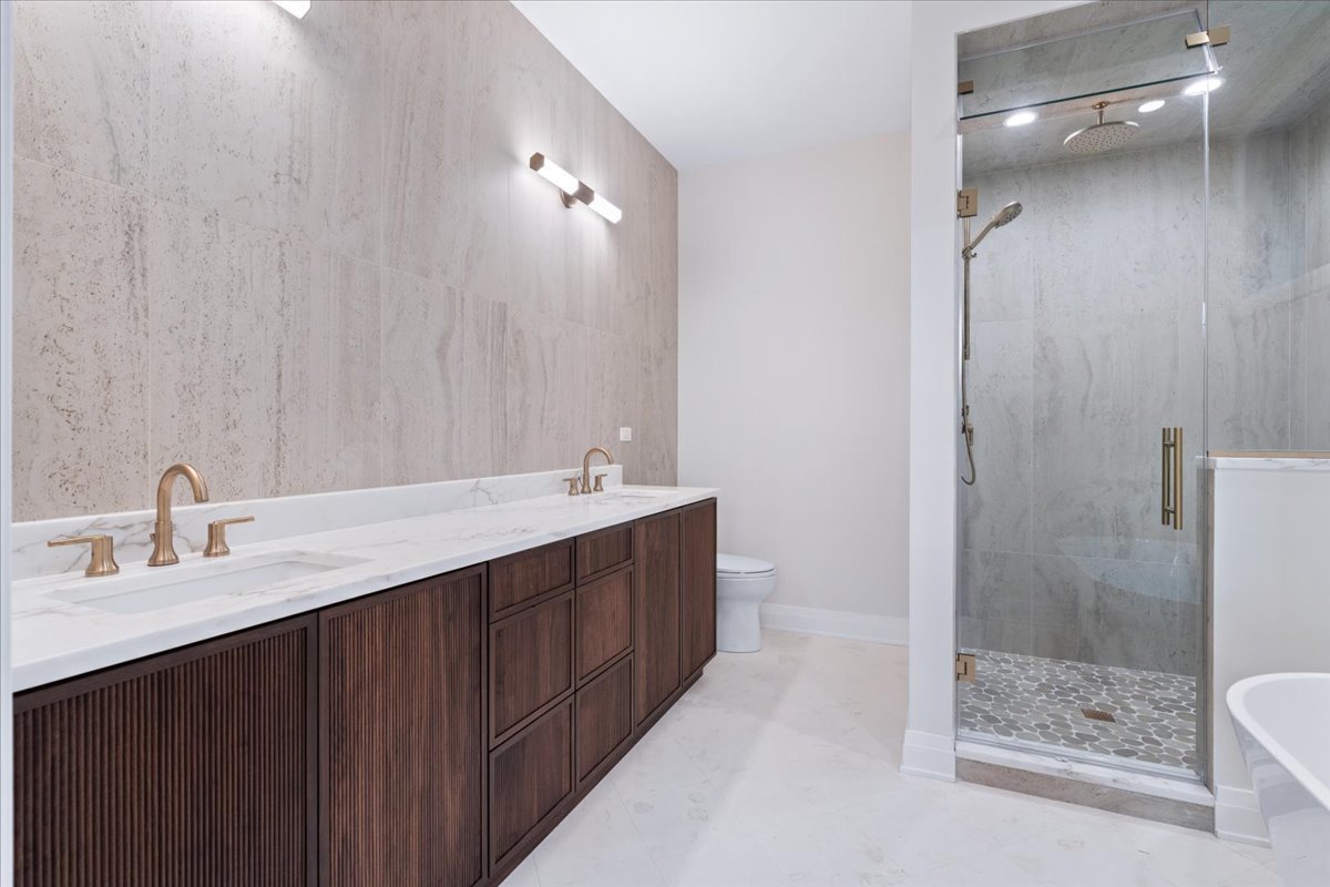 3036 N Sheffield Avenue Unit: 1S