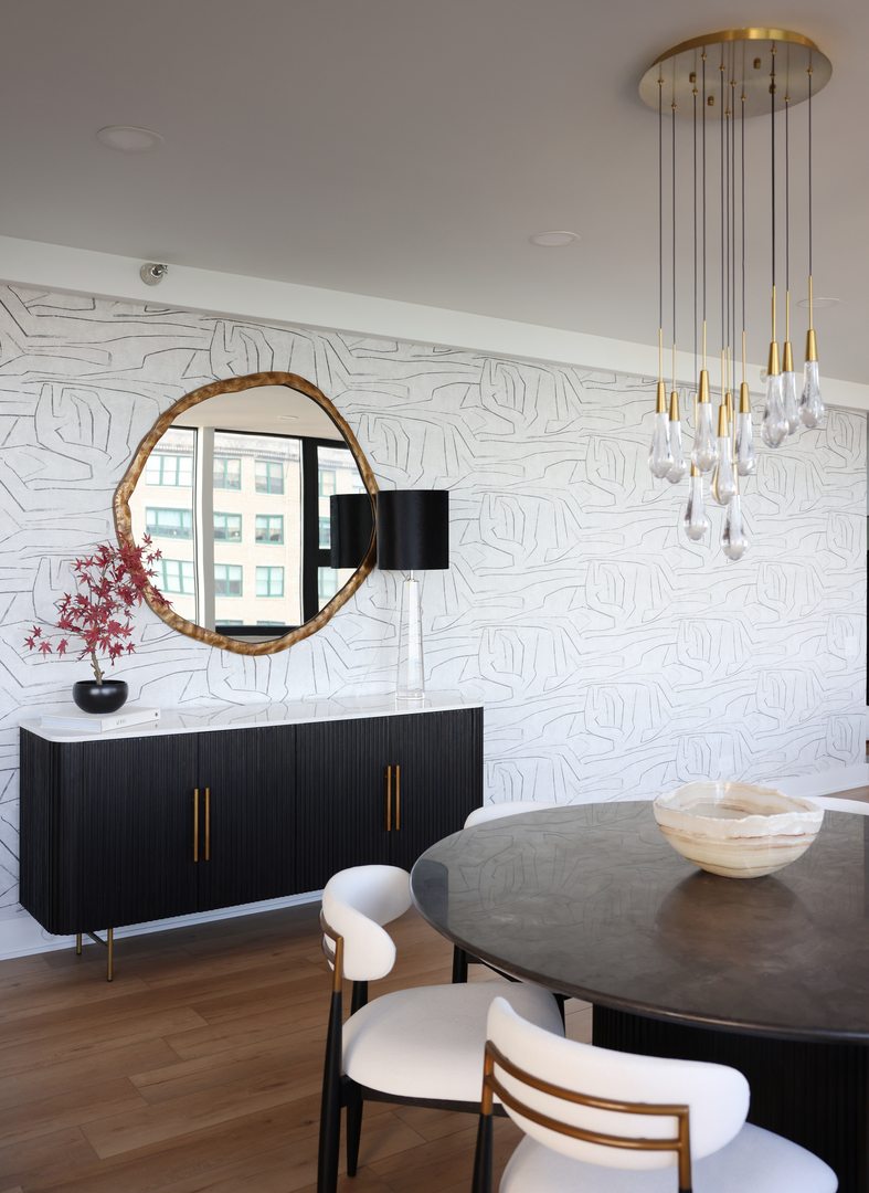 221 E Walton Place Unit: 19E