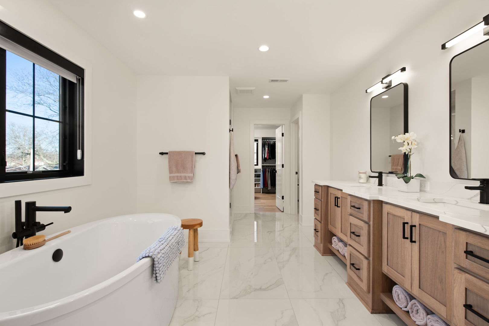 835 S Ashland Avenue