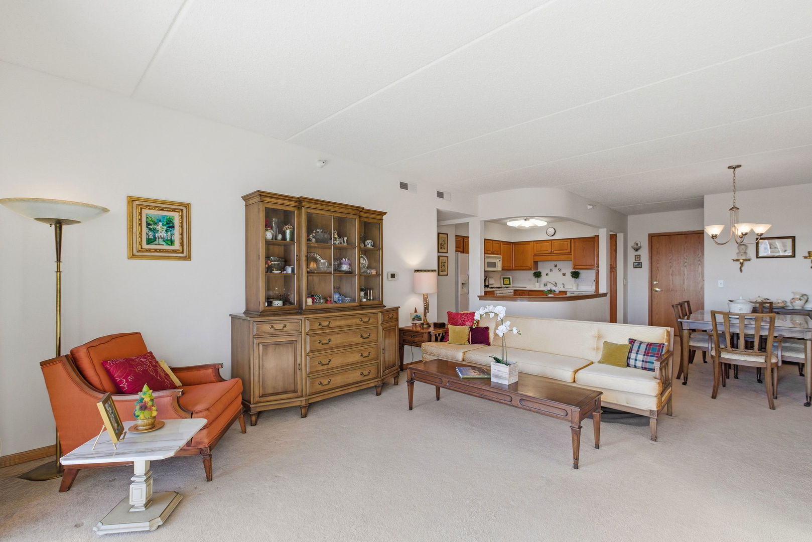 5055 W Madison Street Unit: 507