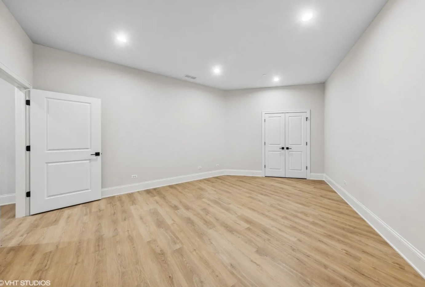 6206 Flagg Creek Lane