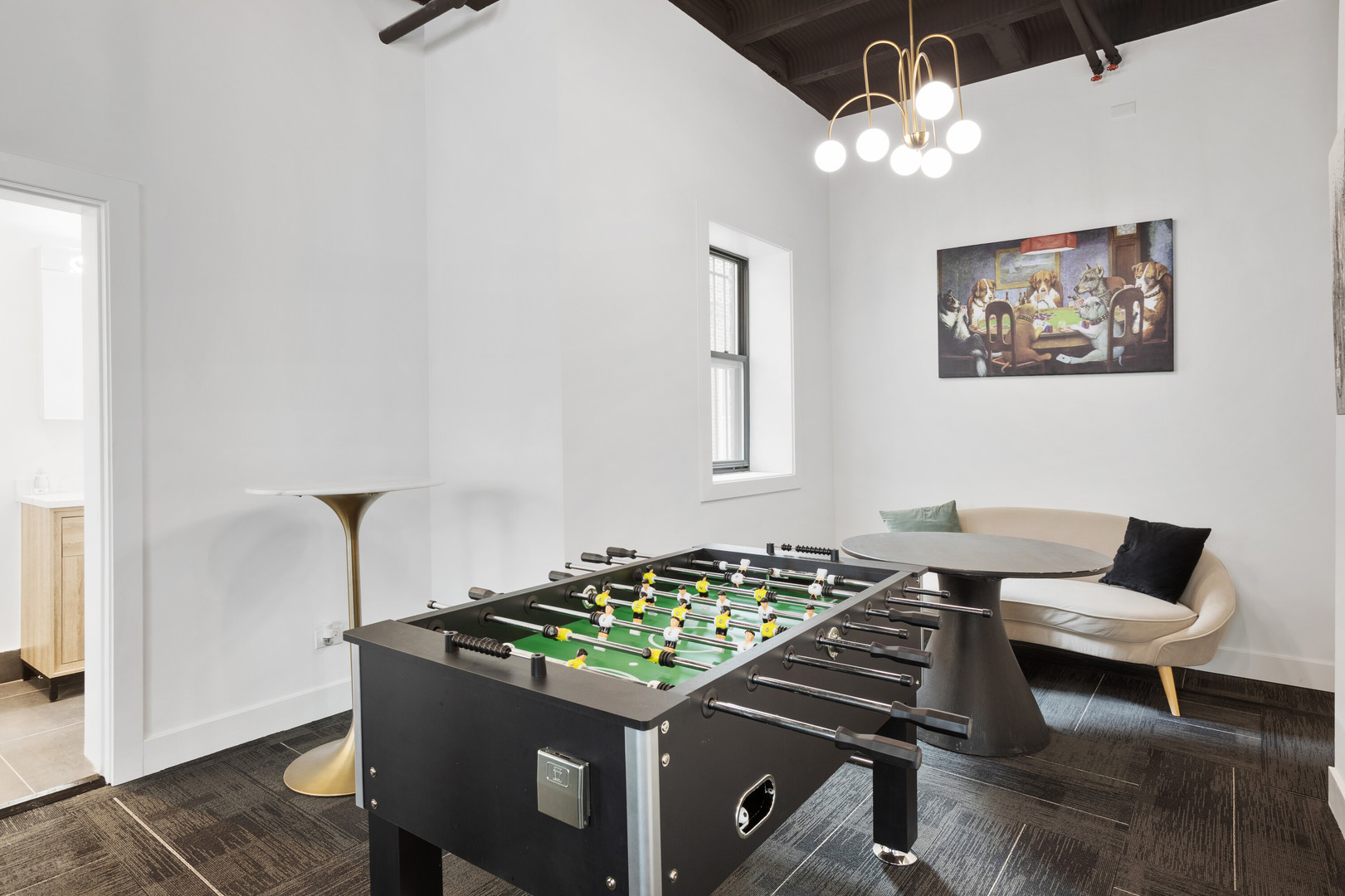 6026 N Winthrop Avenue Unit: 7A