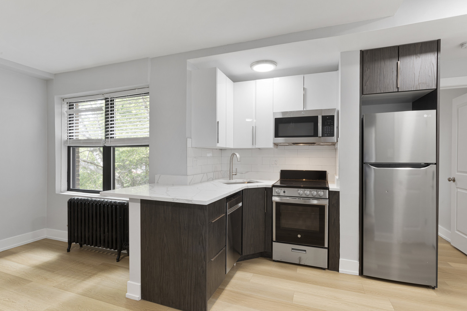 6026 N Winthrop Avenue Unit: 7A