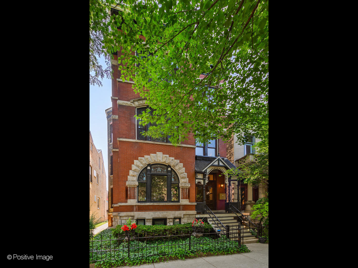 2034 N Seminary Avenue Unit: 2