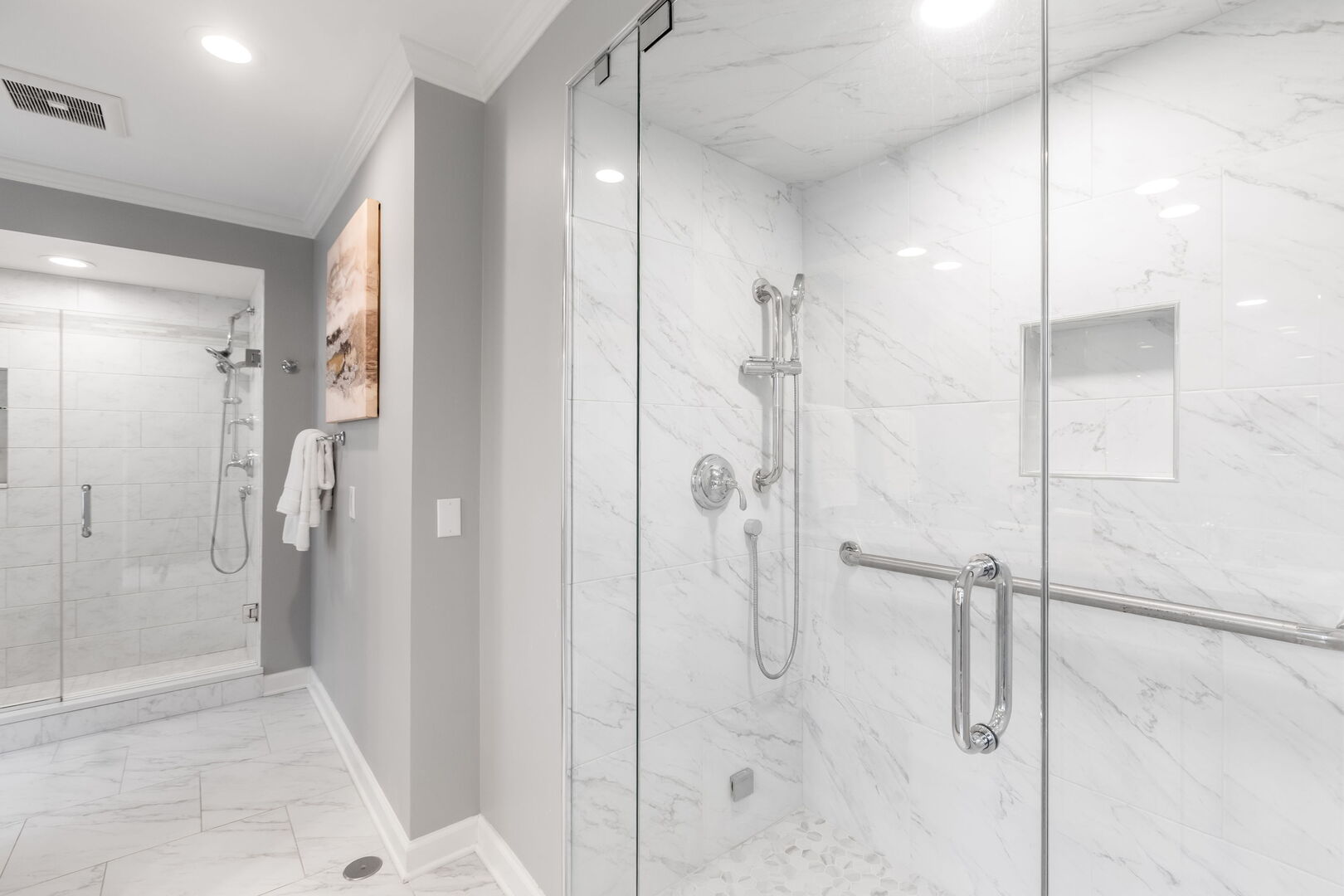 207 N Green Bay Road