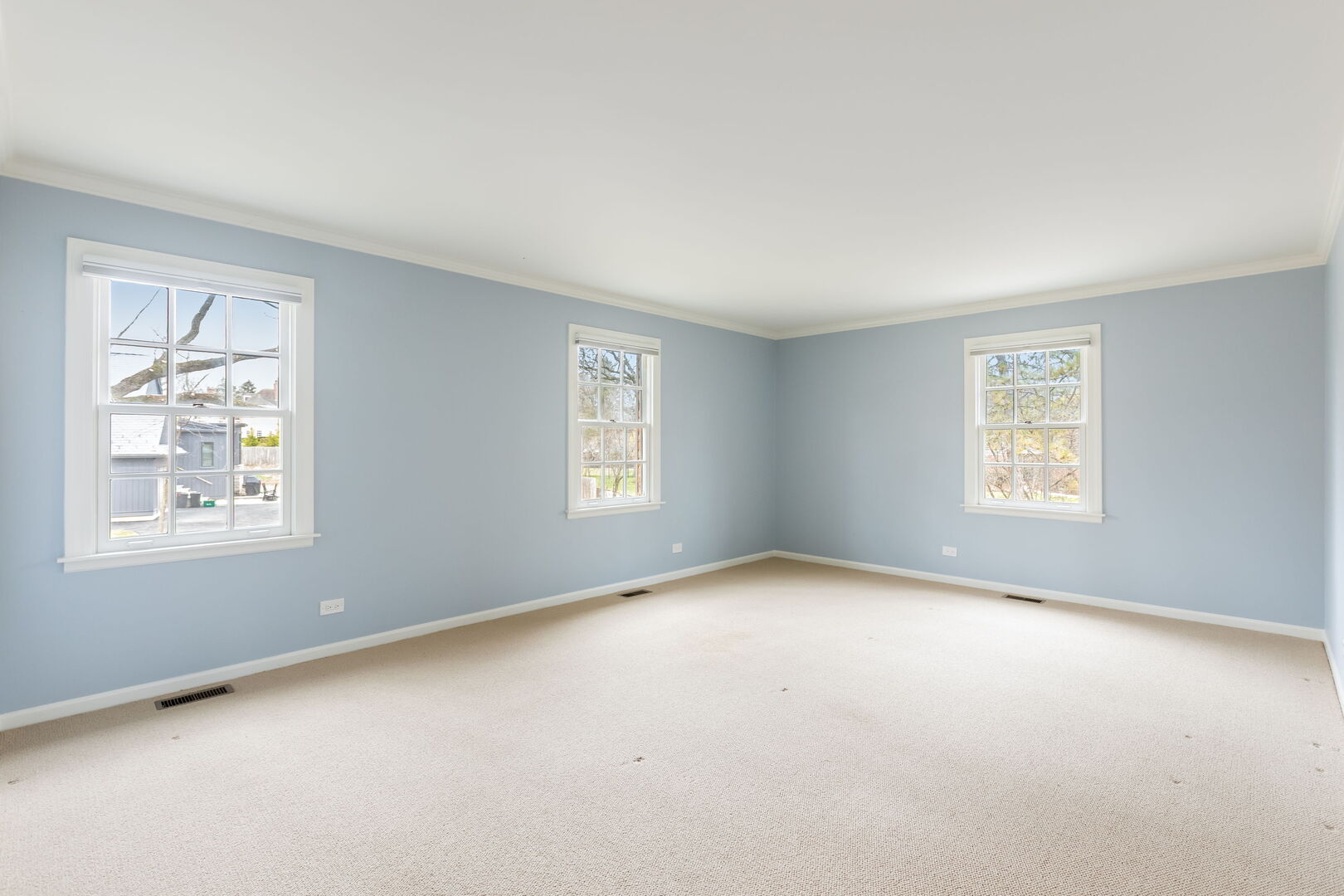 207 N Green Bay Road