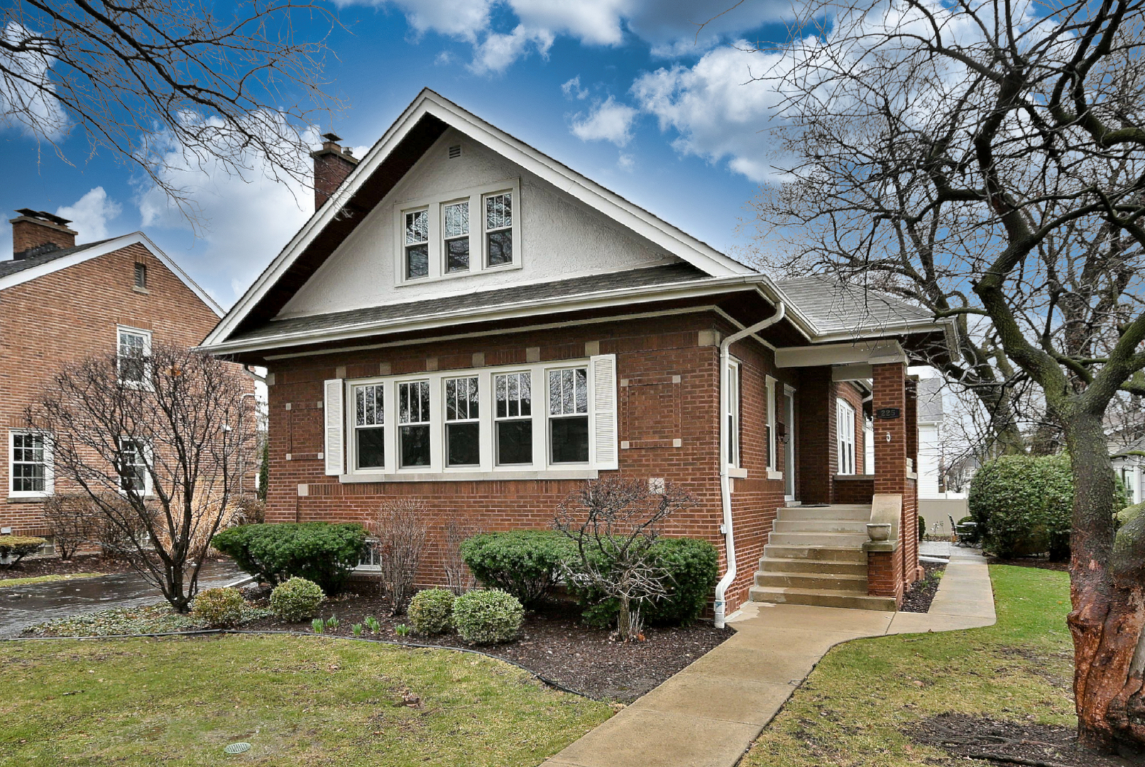 225 S Fairview Avenue