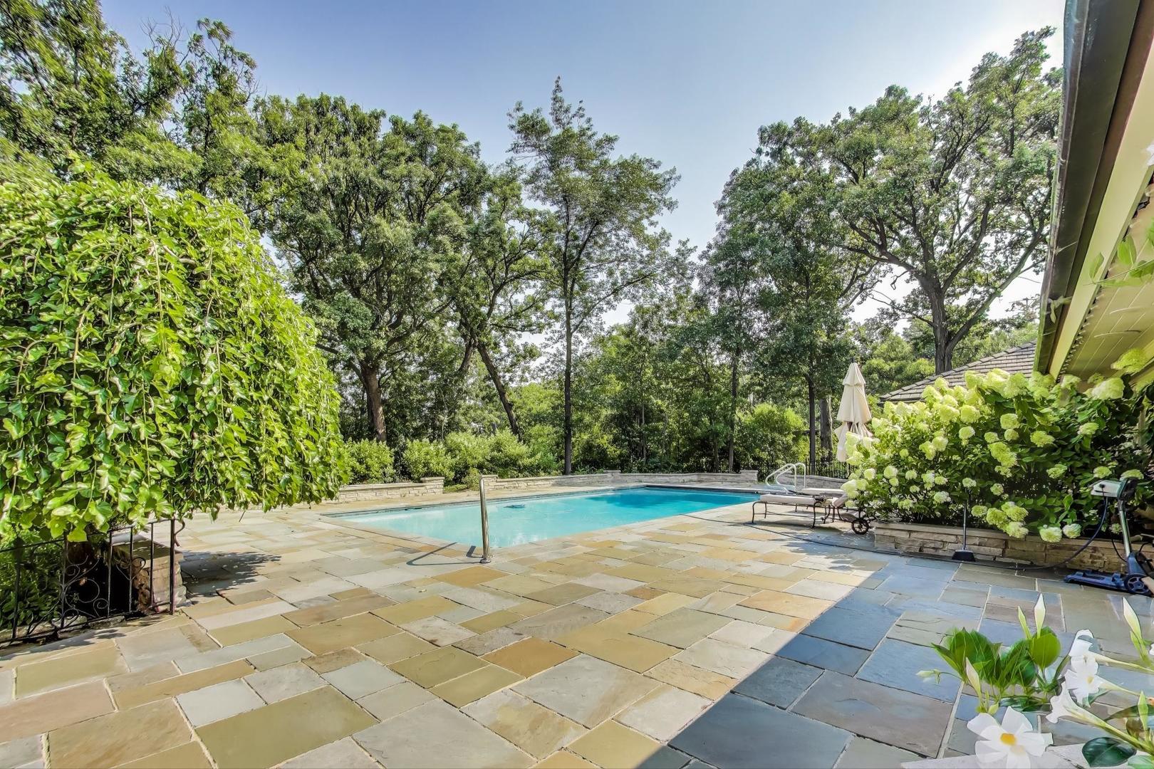 6500 Shady Lane
