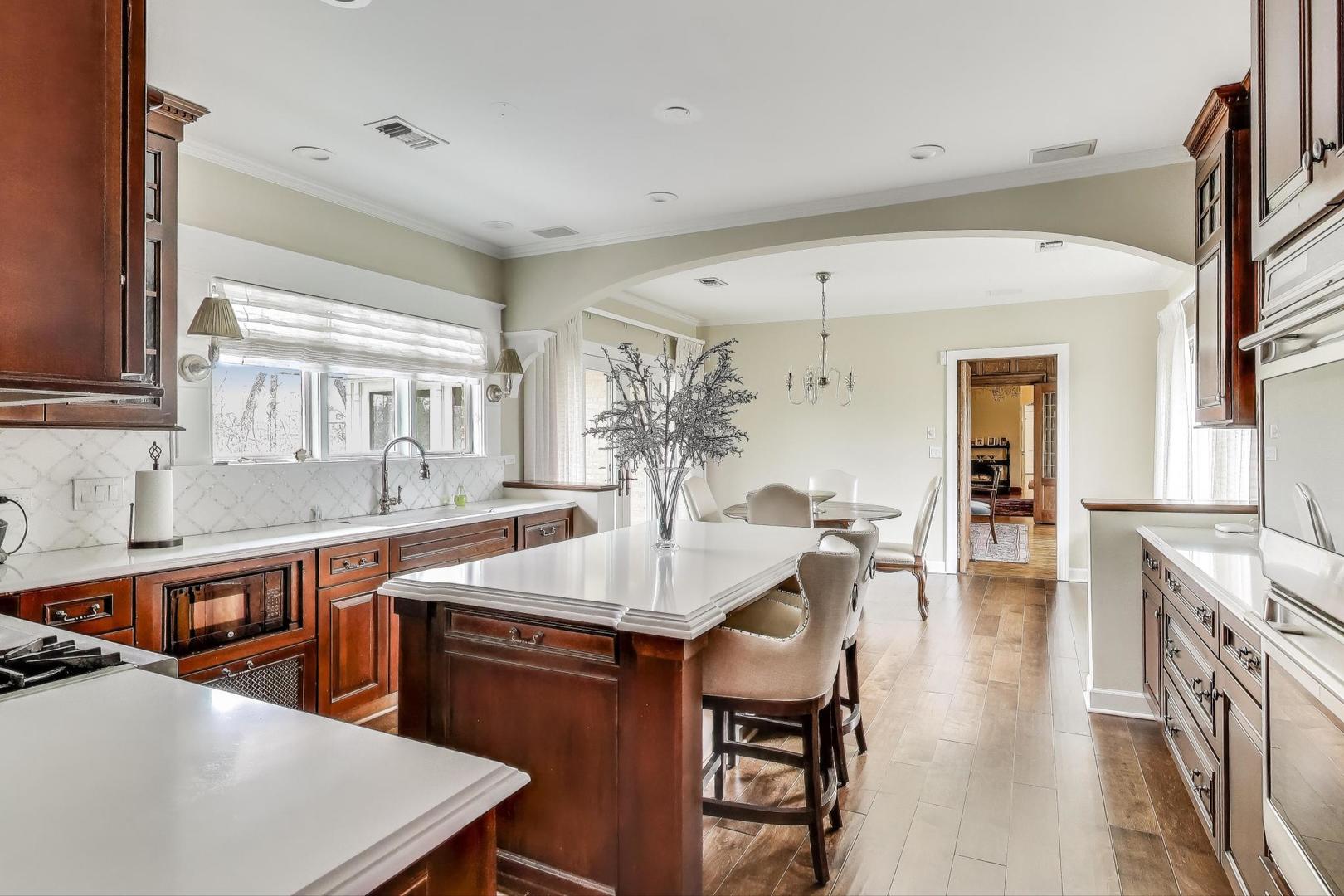 6500 Shady Lane
