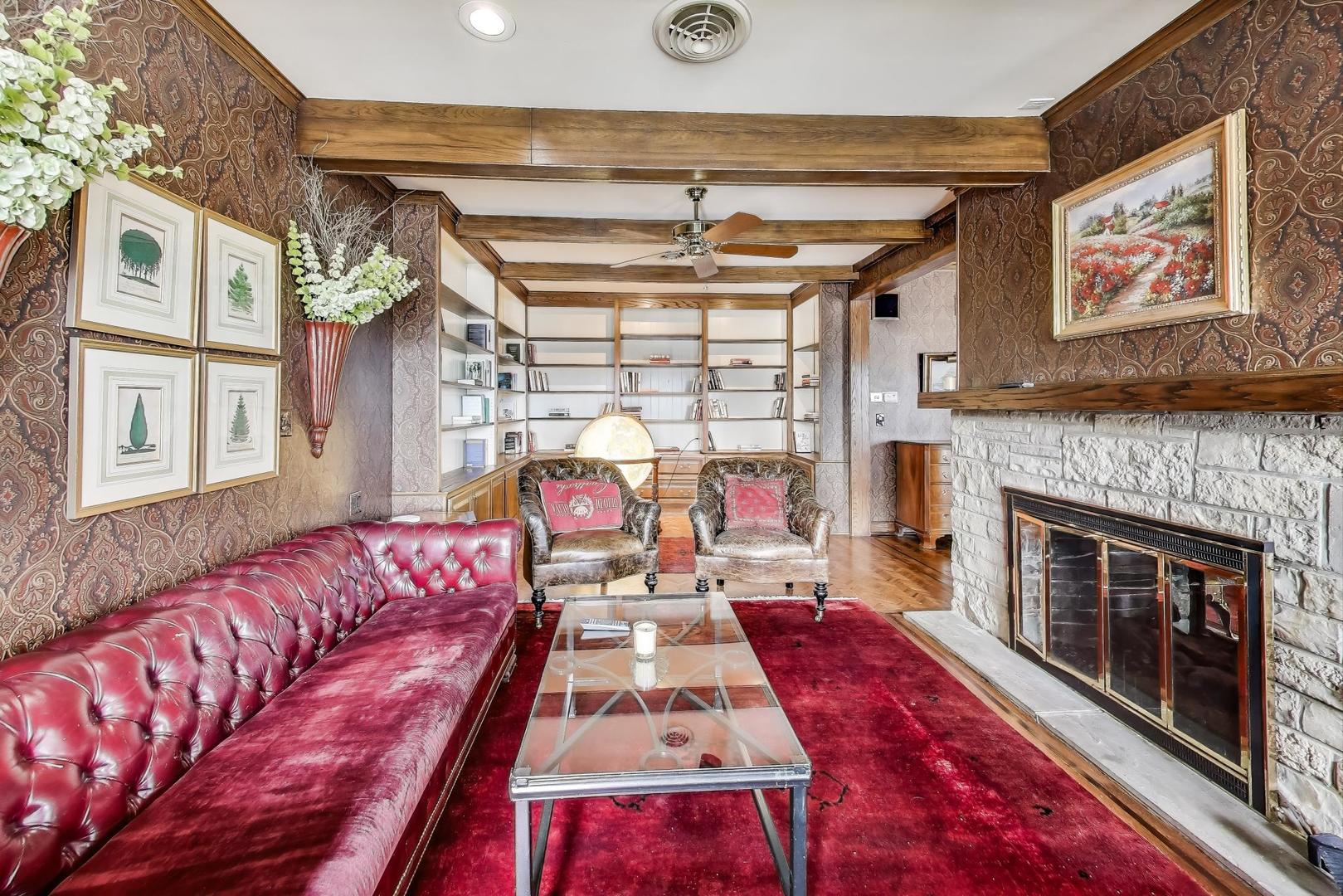 6500 Shady Lane