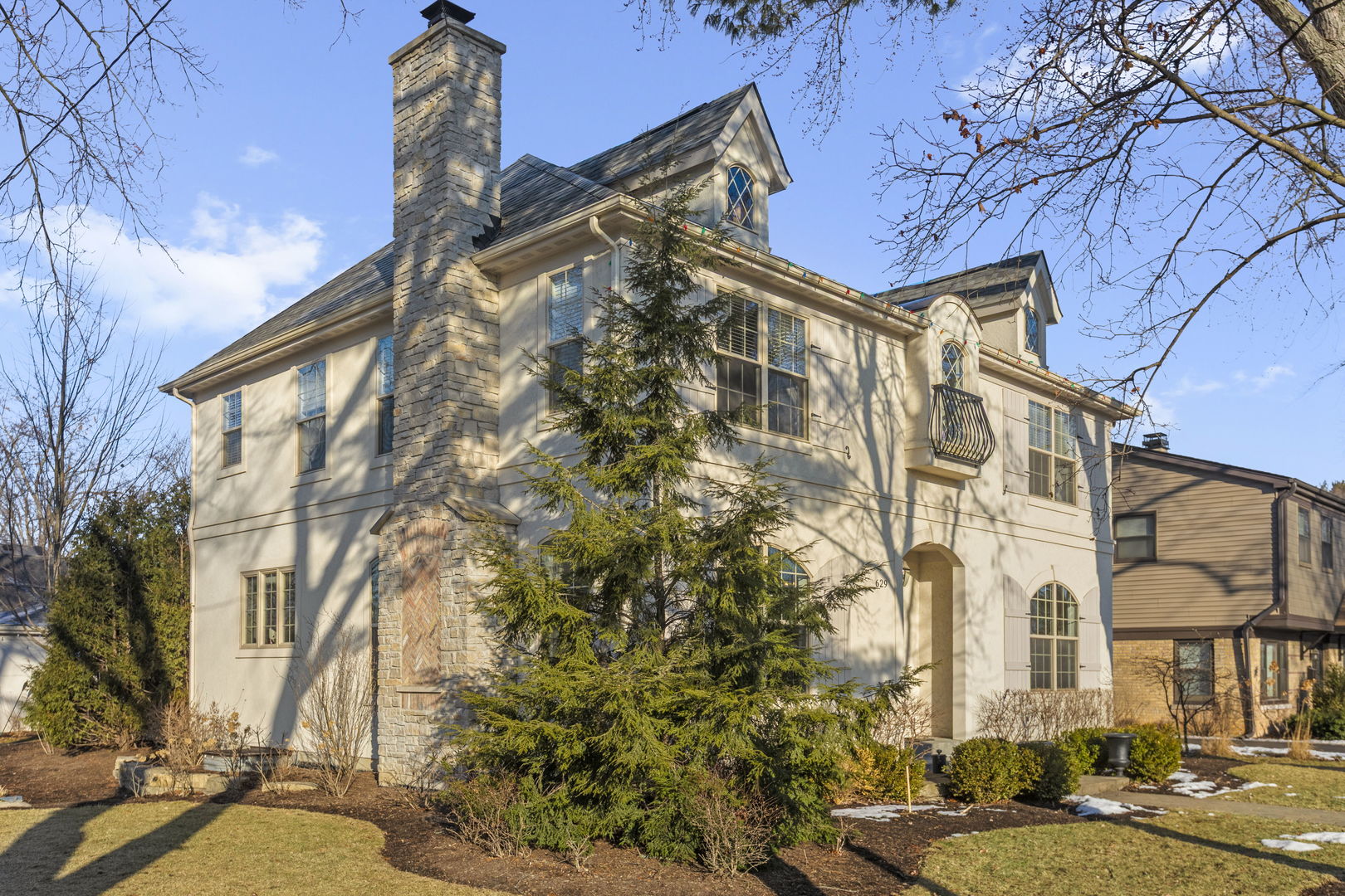 629 Kenwood Avenue