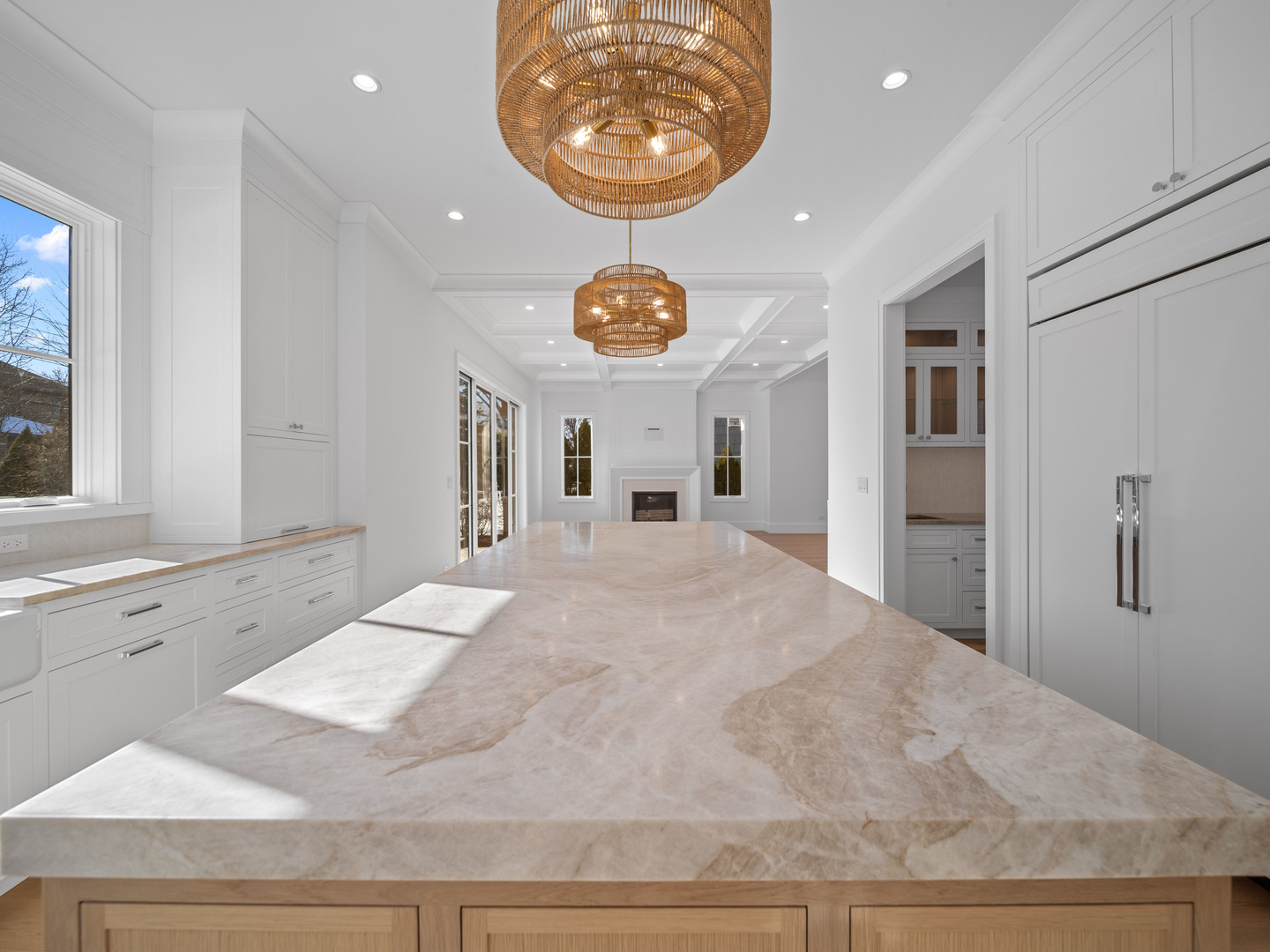 1443 Hawthorne Lane