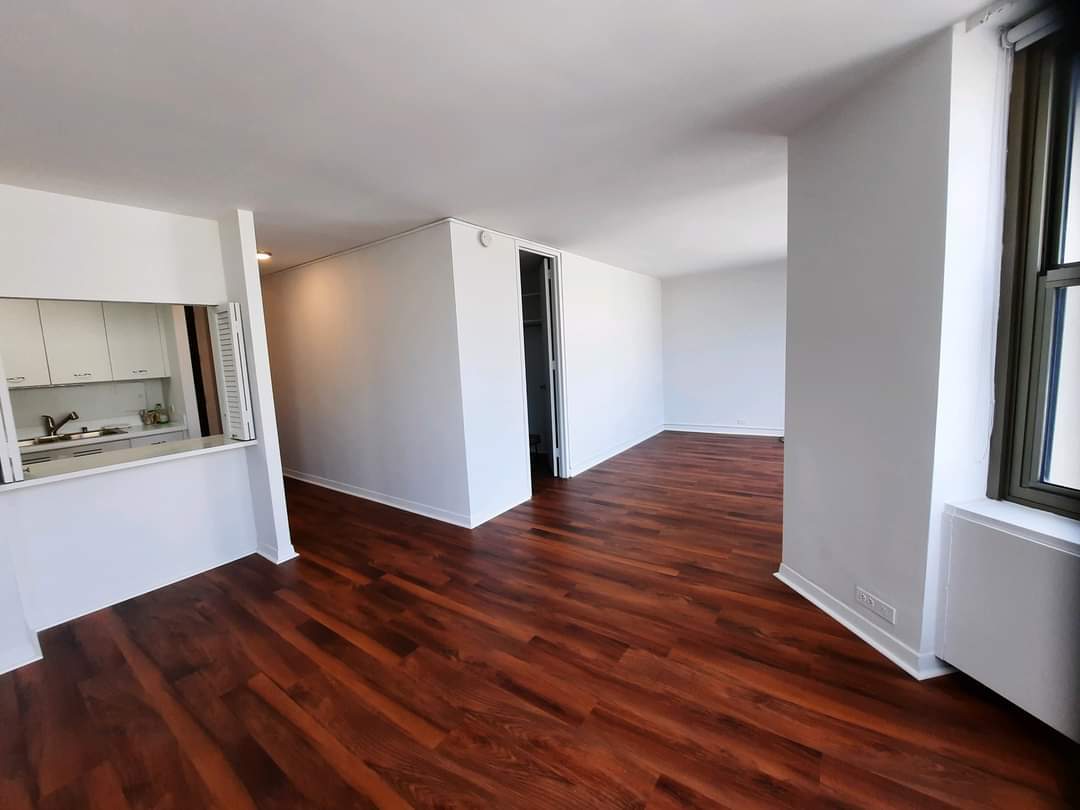 535 N Michigan Avenue Unit: 2615