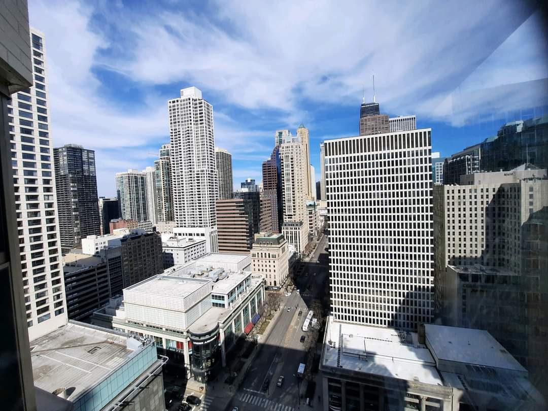 535 N Michigan Avenue Unit: 2615
