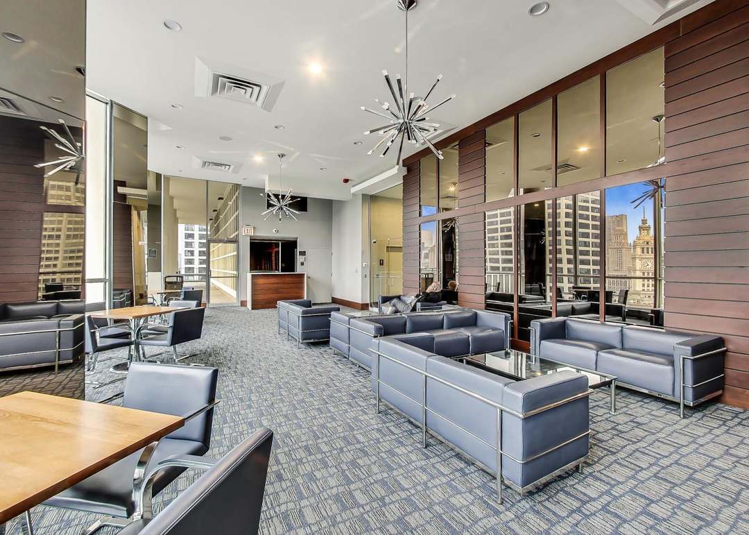 535 N Michigan Avenue Unit: 2615