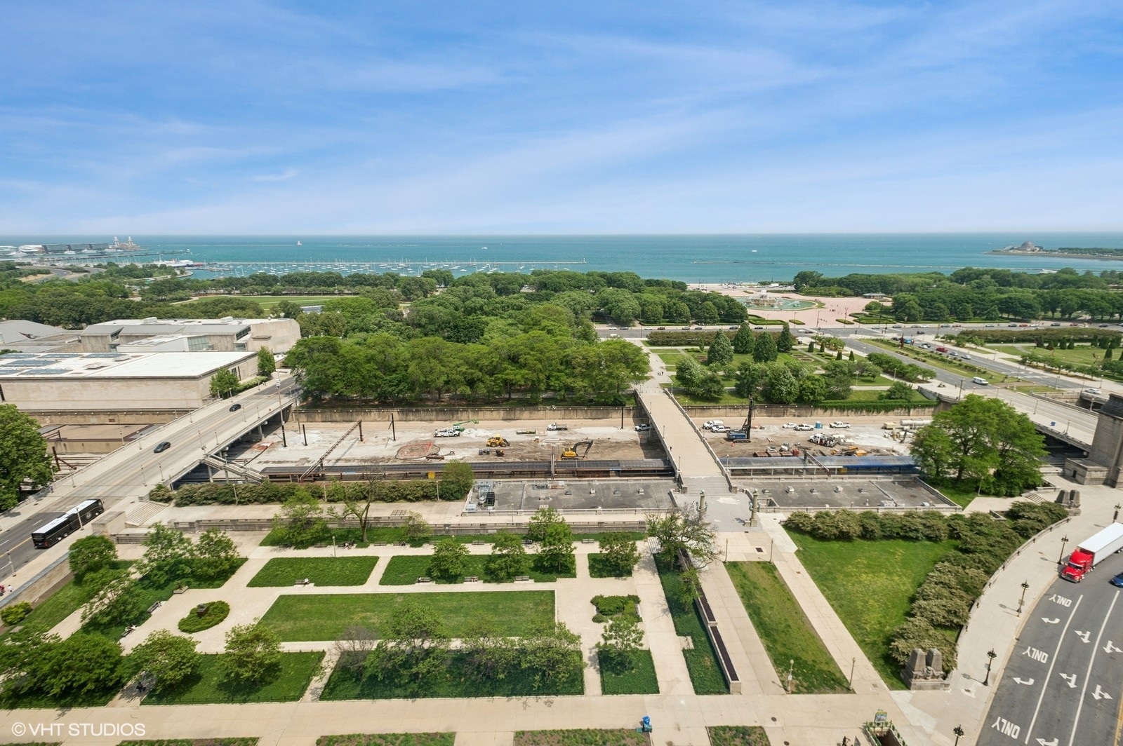 330 S Michigan Avenue Unit: 1807