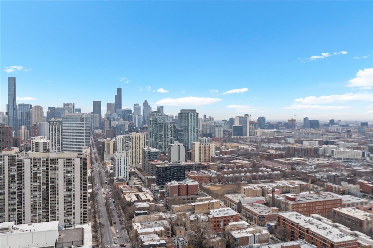 1560 N Sandburg Terrace Unit: 4301-4303